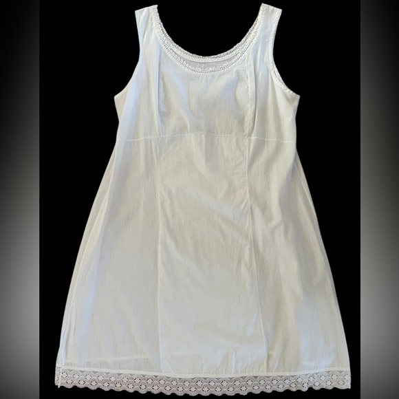 ANTIQUE HANDMADE WHITE COTTON SLIP NIGHTGOWN Lace Trim  Edwardian Cottagecore - Picture 6 of 9